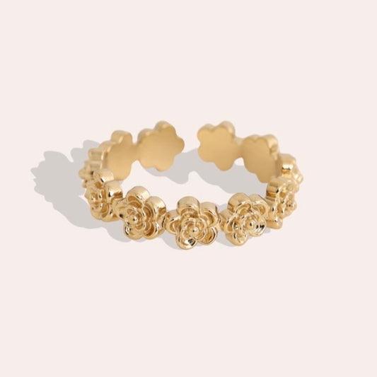 PRE ORDER | Golden Rosette Ring