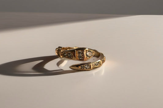 Crystal Nail Statement Ring – Luxury Gold Adjustable Ring