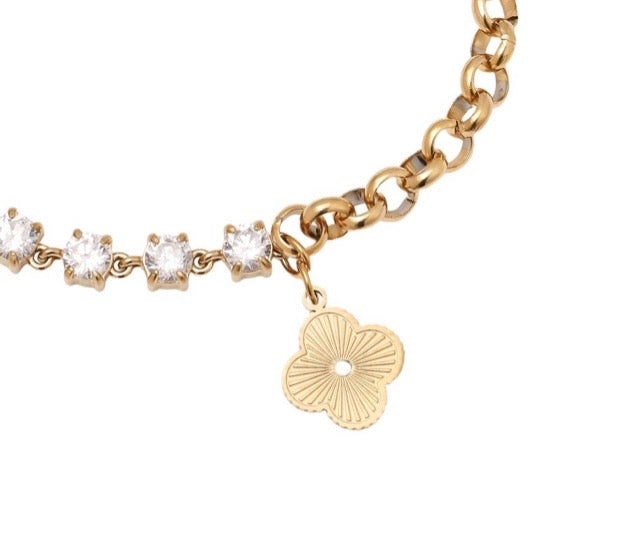 Half Diamond Chain With Lucky Flower bracelet
